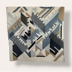 NEW City Skyline Womens Oversized Blanket Scarf in Neutral